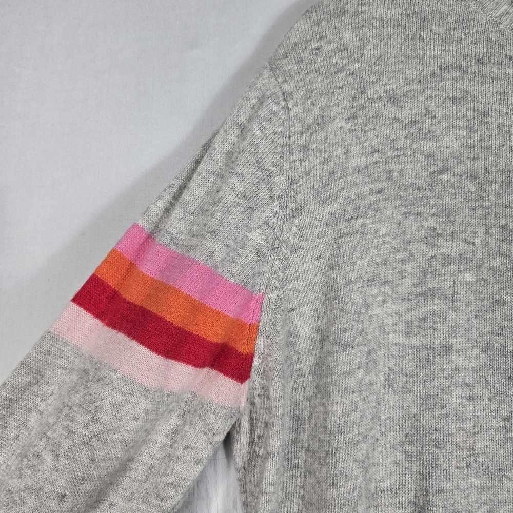 Luella Cashmere Blend Gray Crewneck Sweater Medium / Large Stripe Red Pink Trim - Picture 10 of 16